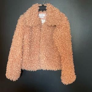 NWOT Noize faux fur pink coat size small